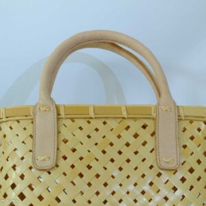 ティズ ベラ ー竹と革のバッグー