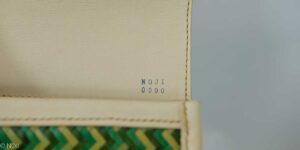 シリアル番号例