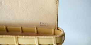 シリアル番号例